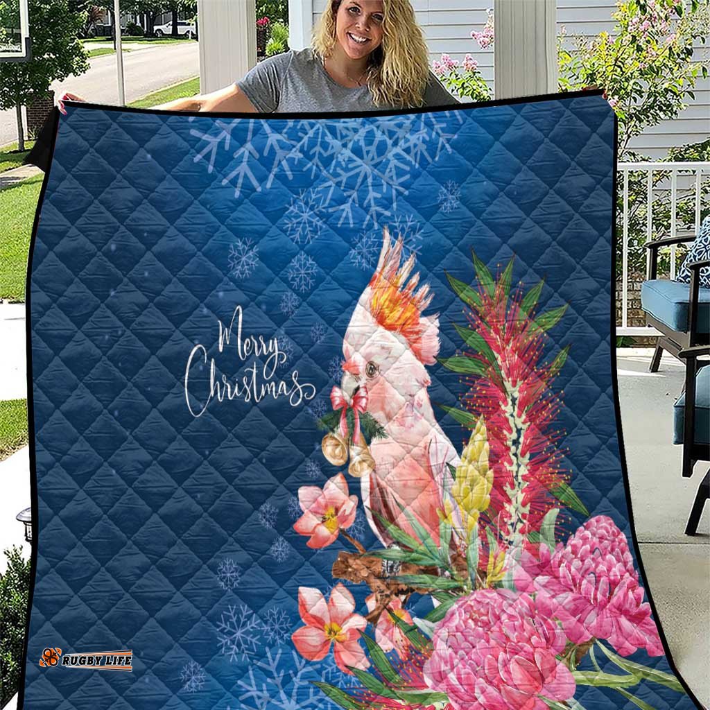 Australia Christmas Pink Cockatoo with Banksia Quilt Snowy Blue LT7