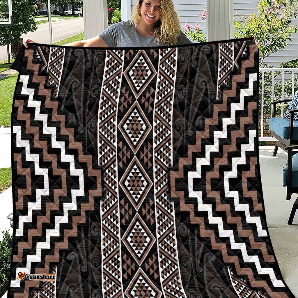 Classic Tukutuku Pattern Aotearoa Quilt Niho Taniwha and Puhoro Motifs LT7