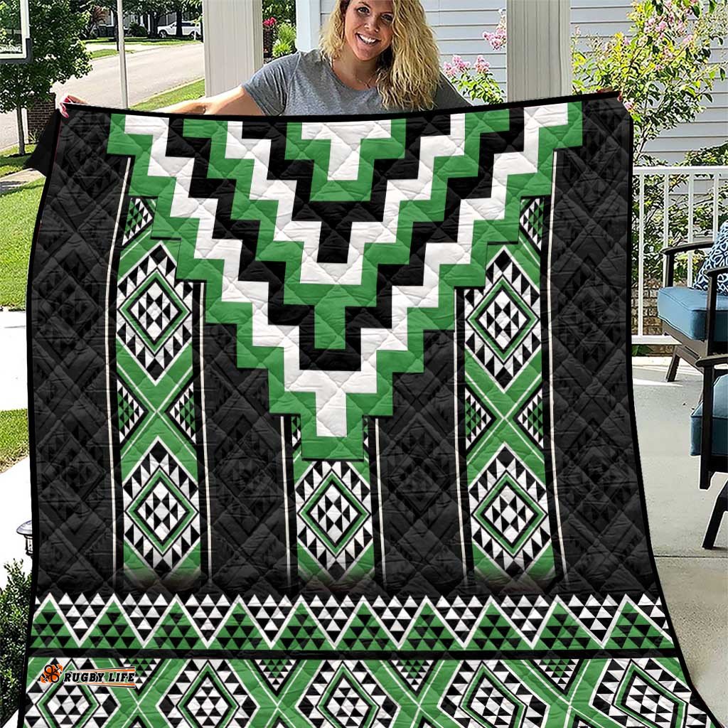 Green Taniko Pattern Aotearoa Quilt Niho Taniwha Mix Poutama LT14