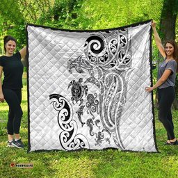 New Zealand Sea Animals with Maori Tribal Tattoo Quilt White Color LT03