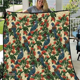 New Zealand Christmas Quilt Romantic Tui Birds on Pohutukawa - Ivory LT7