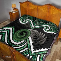 Koru Pounamu Aotearoa Quilt Maori Paua Shell Mix Silver Fern LT14