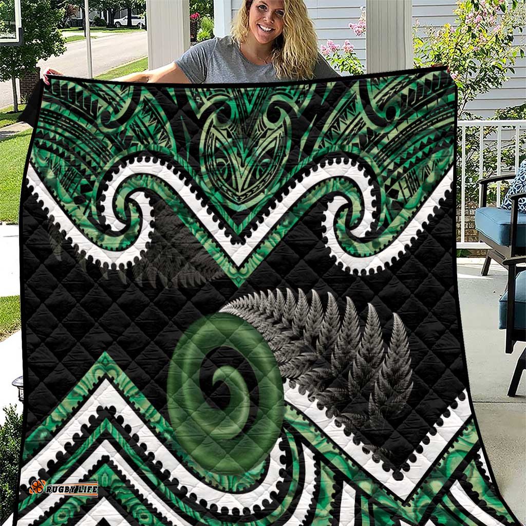 Koru Pounamu Aotearoa Quilt Maori Paua Shell Mix Silver Fern LT14