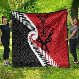 Silver Fern Koru Swirls with Maori Ta Moko Quilt LT9