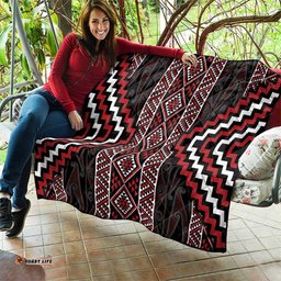 Red Tukutuku Pattern Aotearoa Quilt Niho Taniwha and Puhoro Motifs LT7