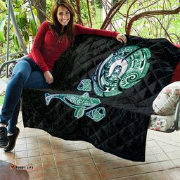 Whale and Dhari Torres Strait Islands Quilt Deep Green Oceanic Tribal Pattern Art TS04
