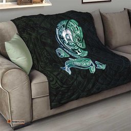 Whale and Dhari Torres Strait Islands Quilt Deep Green Oceanic Tribal Pattern Art TS04