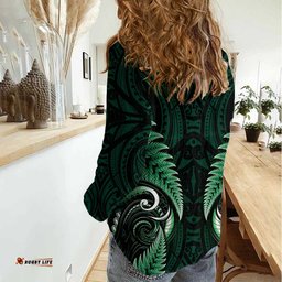 Aotearoa Pounamu Niho Women Casual Shirt Silver Fern Mix Maori Pattern - Green LT14