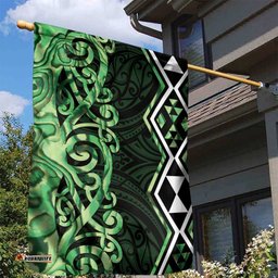 Green Aotearoa Garden Flag Taniko Motifs With Paua Shell Kowhaiwhai LT14