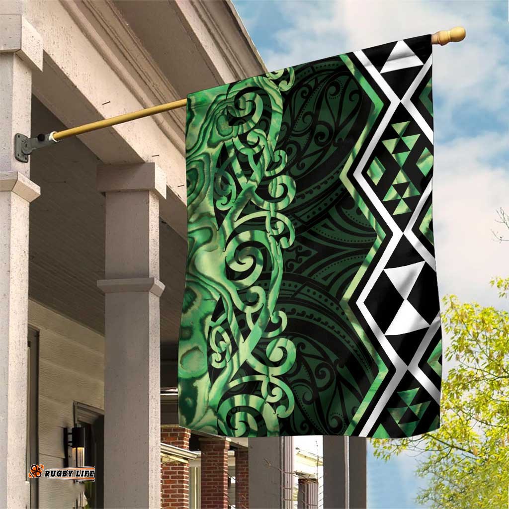 Green Aotearoa Garden Flag Taniko Motifs With Paua Shell Kowhaiwhai LT14