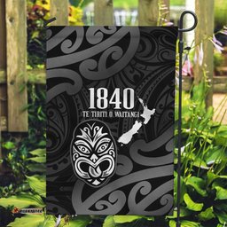 New Zealand 1840 Waitangi Day Garden Flag Aotearoa Haka Mask - Black Version LT14