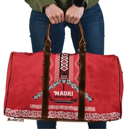 Toitu Te Tiriti Waitangi Travel Bag Red Wharenui House LT9