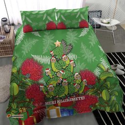Kakapo New Zealand Christmas Bedding Set Meri Kirihimete Pohutukawa Green Color