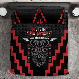 Toitu Te Tiriti Mana Maori Motuhake Bedding Set Aotearoa Haka Face Mix Poutama Art