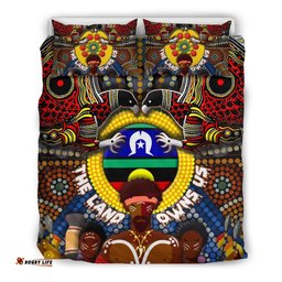 The Land Owns Us Aboriginal Bedding Set