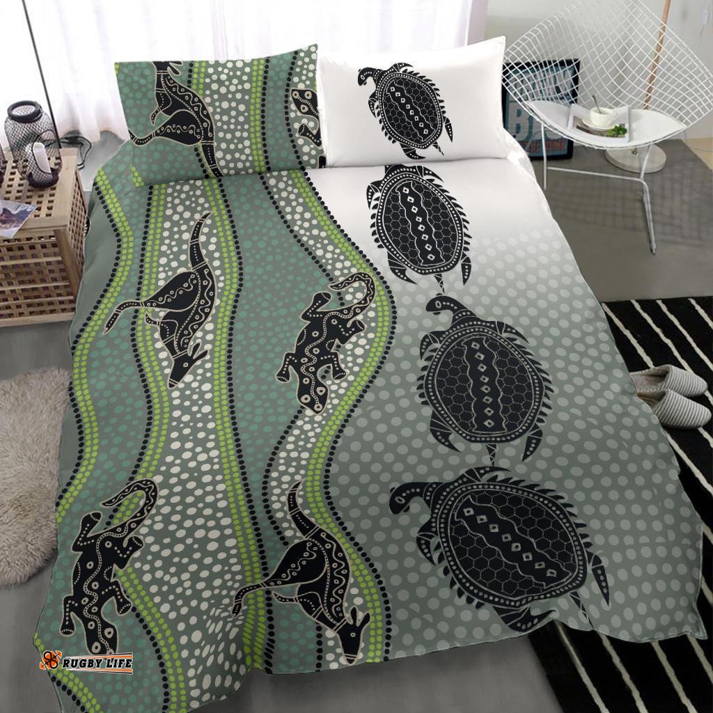 Bedding Set Aboriginal with Kangaroo, Lizard, Turtle and Dotted Crooked Stripes Pattern