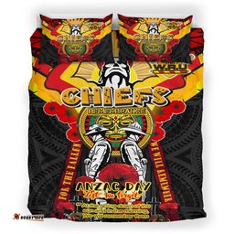 Waikato Chiefs Anzac Day Custom Bedding Set - Remembrance Chiefs With Maori Patterns And Poppy Flowers