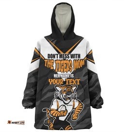 Wests Tigers Mother's Day Screaming Mom and Crazy Fan Wearable Blanket Hoodie Aussie Oodie