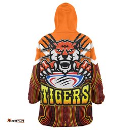 tigers rugby snug hoodie custom tiger rugby holding ball aboriginal style pattern oodie blanket