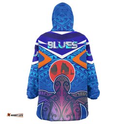 blues rugby custom polynesian snug hoodie auckland blues rugby with wharariki beach and maori sea turtle oodie blanket