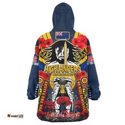 Otago Highlanders Anzac Watercolour Snug Hoodie - Remembrance Highlanders With New Zealand Flag And Poppy Flower Oodie Blanket