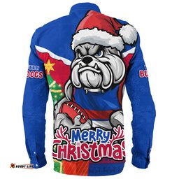 Amazing Aussie Western Bulldogs Santa Scoring Touchdown On Christmas Game Day Long Sleeve Shirt