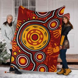 Australia Aboriginal Inspired Blanket - Aboriginal dot-art connection concept with handprints