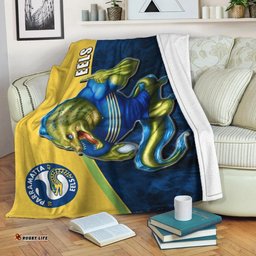 NRL Premium Blanket Eels Fire Style