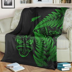 New Zealand Haka Rugby Maori Premium Blanket Silver Fern Vibes Green