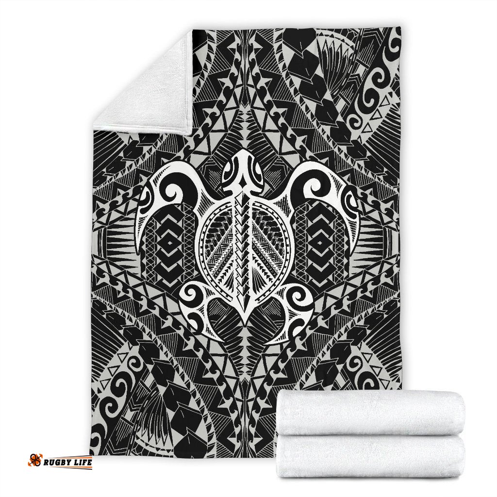 Polynesian Turtle Blanket White