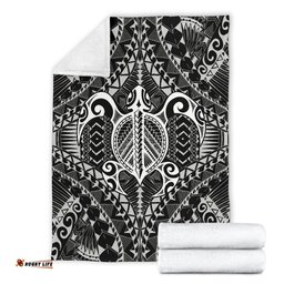 Polynesian Turtle Blanket White