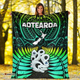 Aotearoa Fern Premium Blanket New Zealand Hei Tiki Green Style