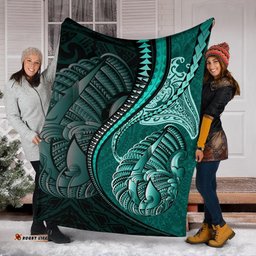Fish Hook Premium Blanket Manta Polynesian Turquoise