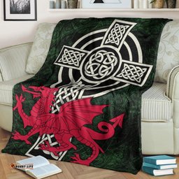 Wales Celtic Premium Blanket Celtic Cross and Cymru Skew Style