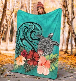 Turtle Polynesian Premium Blanket Hibiscus Polynesian Turquoise