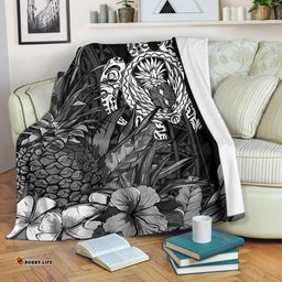 Polynesian Turtle Pineapple Blanket