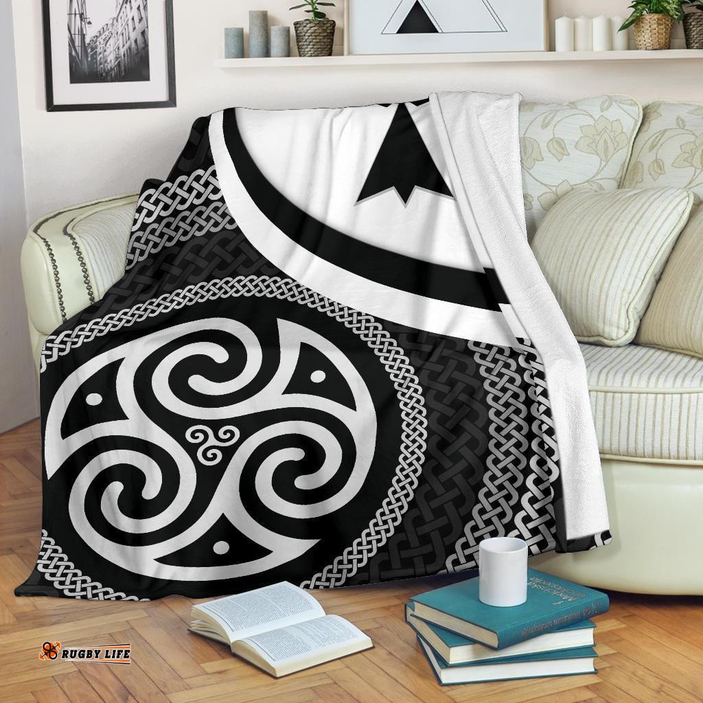 Celtic Premium Blanket Brittany Flag With Celtic Patterns