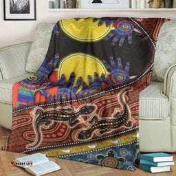 Aboriginal Blanket Aboriginal Flag Indigenous Family Hand
