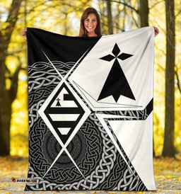 Brittany Celtic Premium Blanket Brittany Legend
