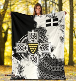 Cornwall Premium Blanket Cornwall Celtic Cross