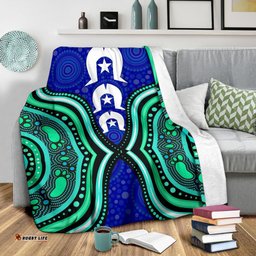 Torres Strait Premium Blanket Torres Strait Symbol And Aboriginal Patterns