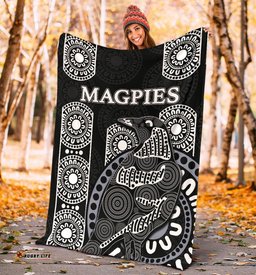 Magpies Premium Blanket Aboriginal