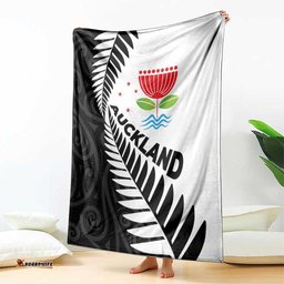 New Zealand Auckland Blanket Auckland's Emblem and Silver Ferns Maori Art Tattoo