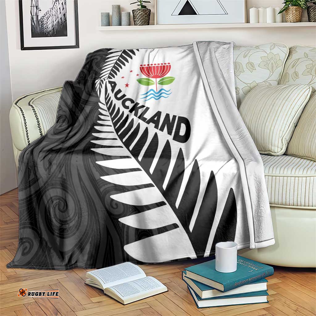 New Zealand Auckland Blanket Auckland's Emblem and Silver Ferns Maori Art Tattoo