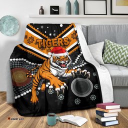 Wests Christmas Premium Blanket Tigers Indigenous