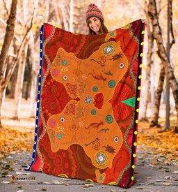 Premium Blanket, Aboriginal Pattern Australia Map