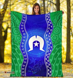 Torres Strait Islanders Premium Blanket Torres Symbol With Aboriginal Patterns