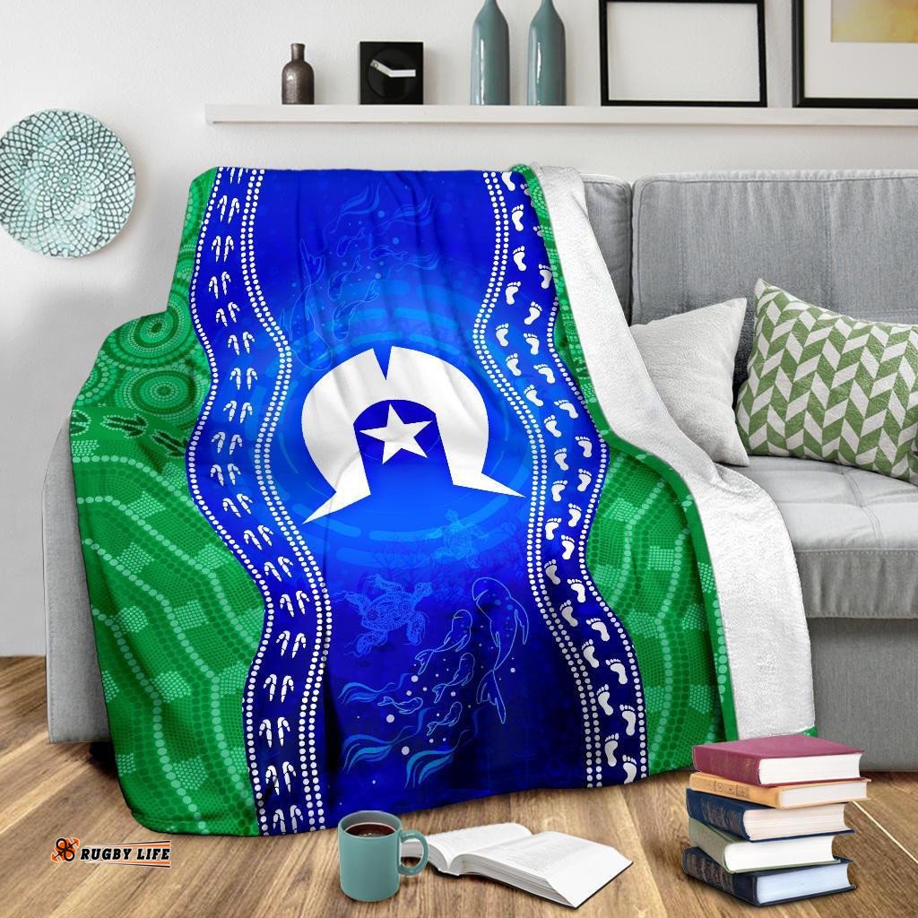 Torres Strait Islanders Premium Blanket Torres Symbol With Aboriginal Patterns
