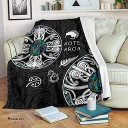 New Zealand Aotearoa Premium Blanket, Maori Mangopare Paua Shell