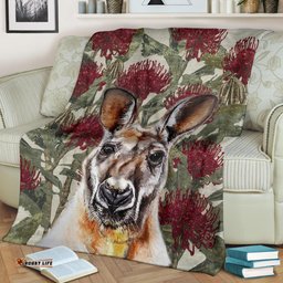 Premium Blanket Kangaroo Blanket Waratah Flowers Painting